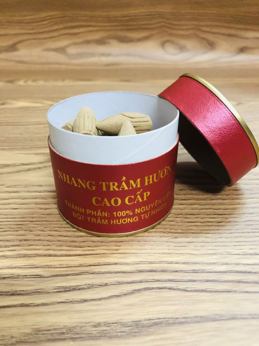 Nhang Nụ Trầm Hương